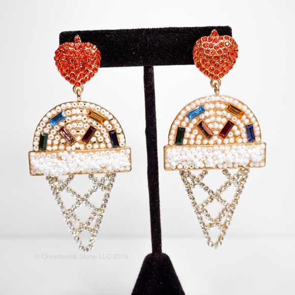 Vanilla Sprinkles Ice Cream Cone Earrings Bead 011 - Picture 6 of 8